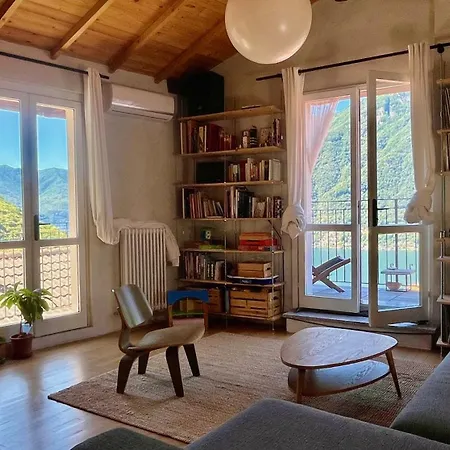 Loft, On With Panoramic Views Nesso